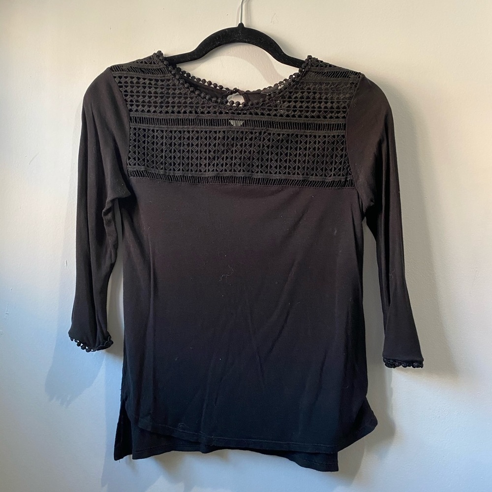 2/$10 H&M Black Lace Detail Top